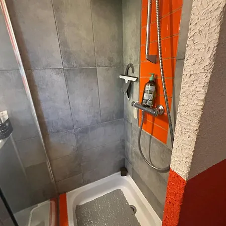 Rez-de-jardin Proche Daire *